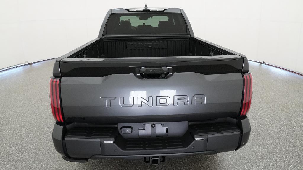 2026 Toyota Tundra Platinum - Photo 32