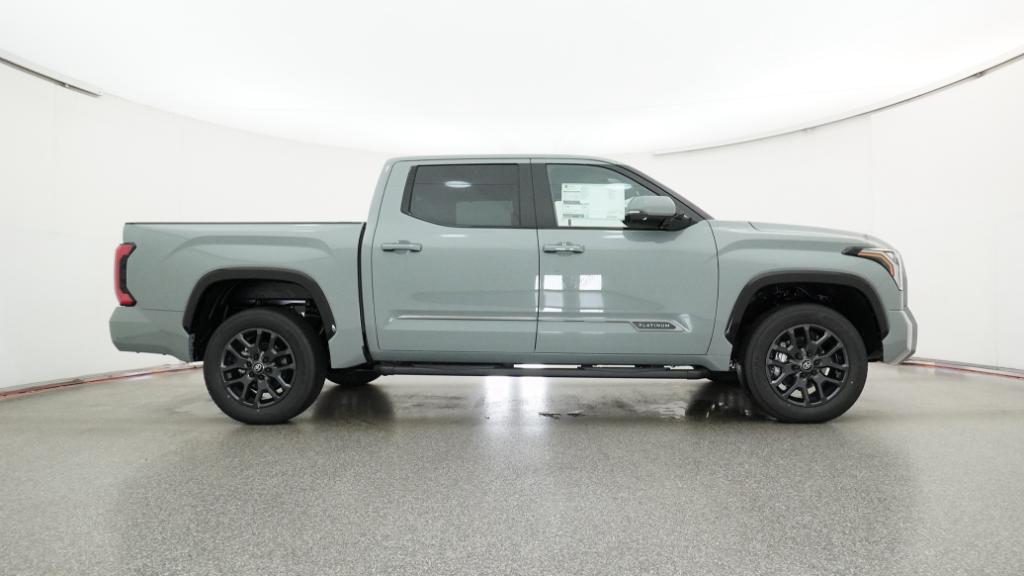 New 2026 Lunar Rock Toyota  Platinum image 32