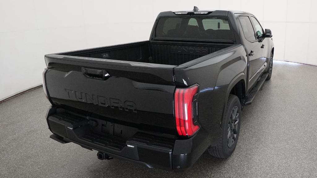 New 2026 Midnight Black Metallic Toyota  Platinum image 43