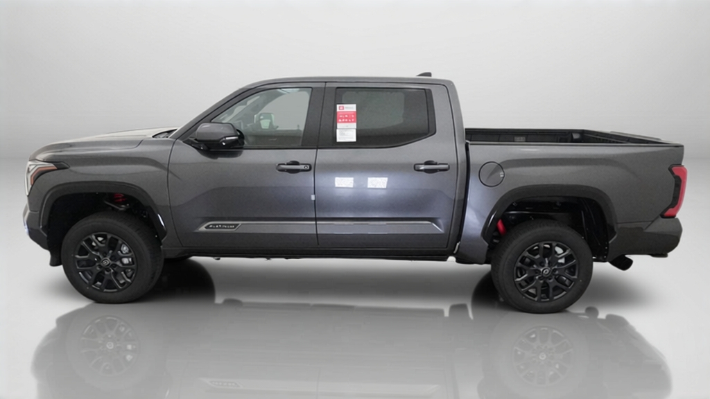 New 2026 Magnetic Gray Metallic Toyota  Platinum image 35