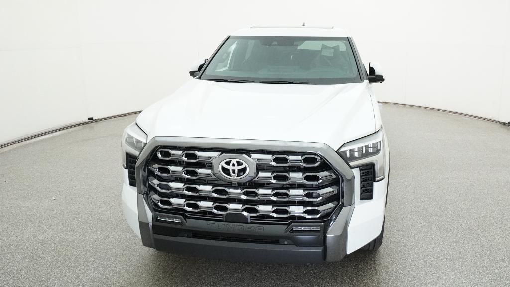 New 2026 Wind Chill Pearl <sup>1</sup> Toyota  Platinum image 41