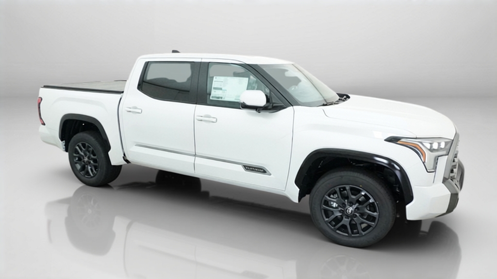 New 2026 Wind Chill Pearl Toyota Platinum image 26