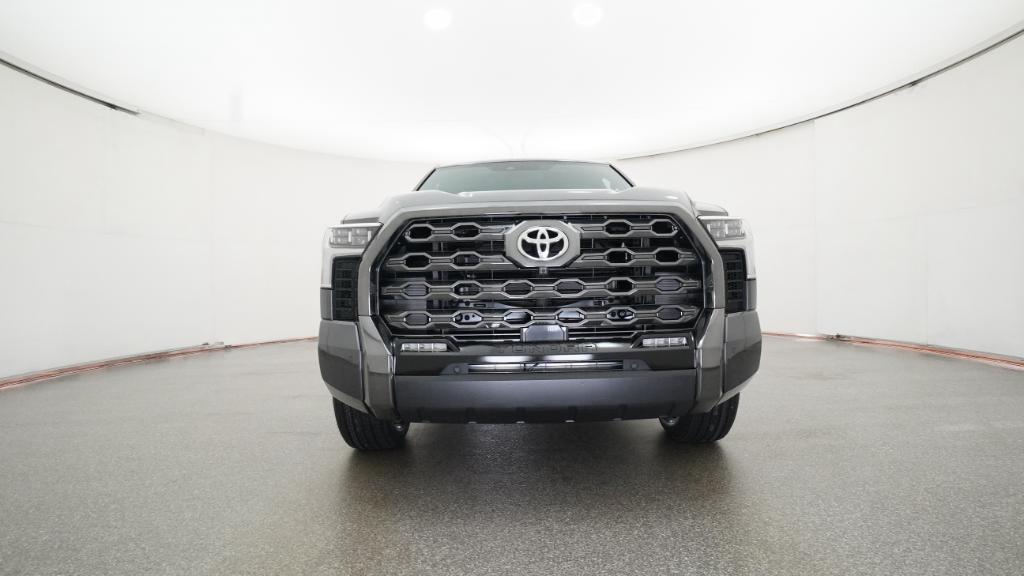 2026 Toyota Tundra Platinum CrewMax photo 3