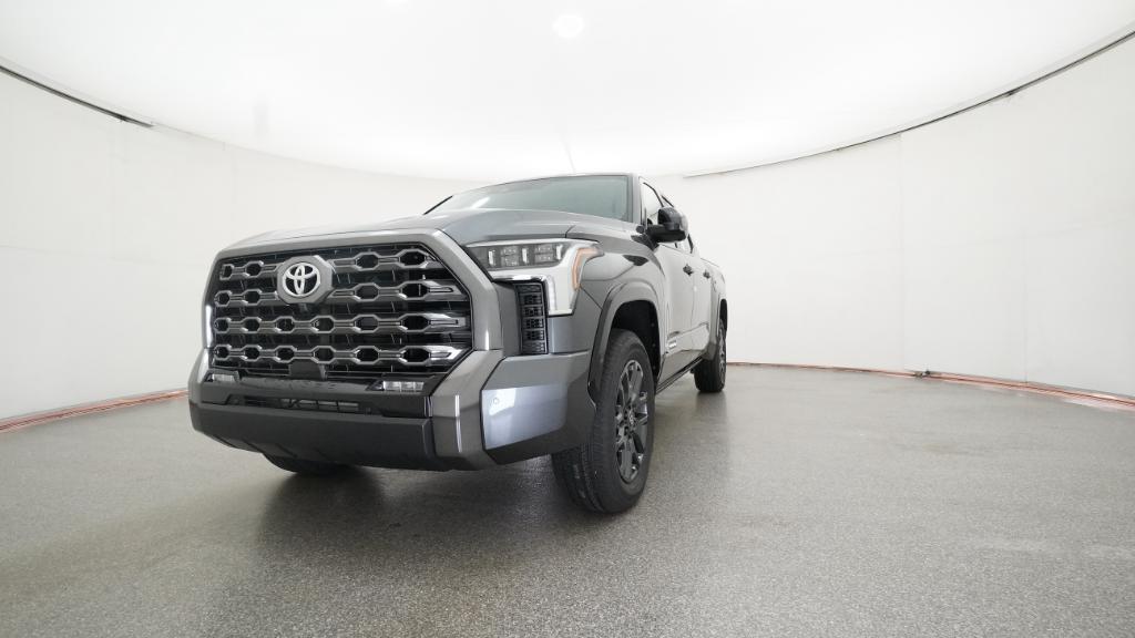 2026 Toyota Tundra Platinum CrewMax photo 4
