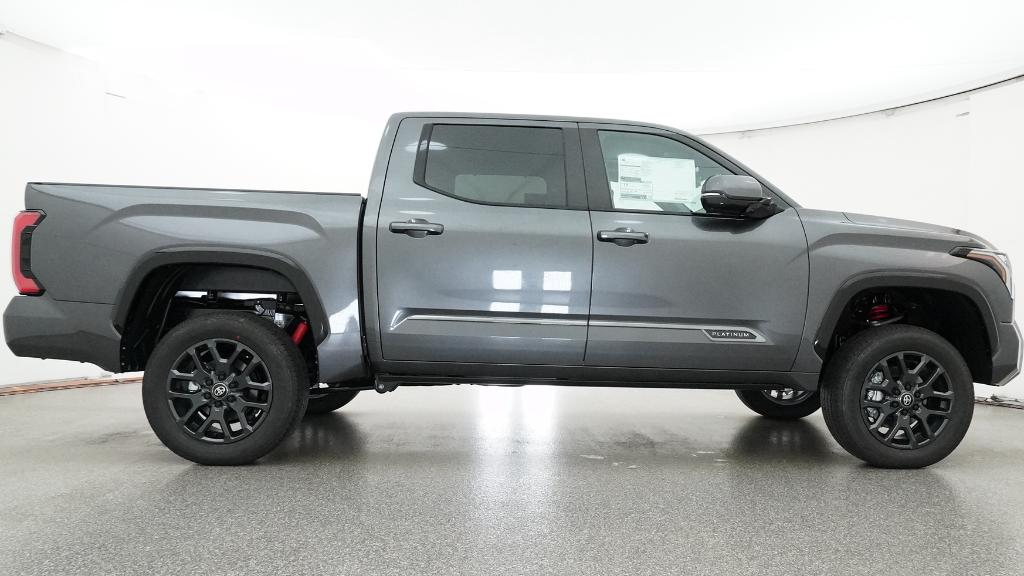 New 2026 Magnetic Gray Metallic Toyota  Platinum image 8