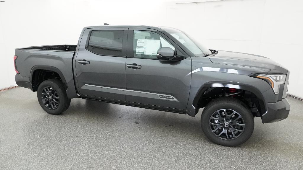 New 2026 Magnetic Gray Metallic Toyota  Platinum image 18