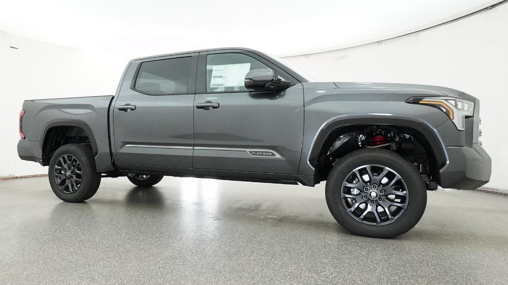 New 2026 Magnetic Gray Metallic Toyota  Platinum image 10