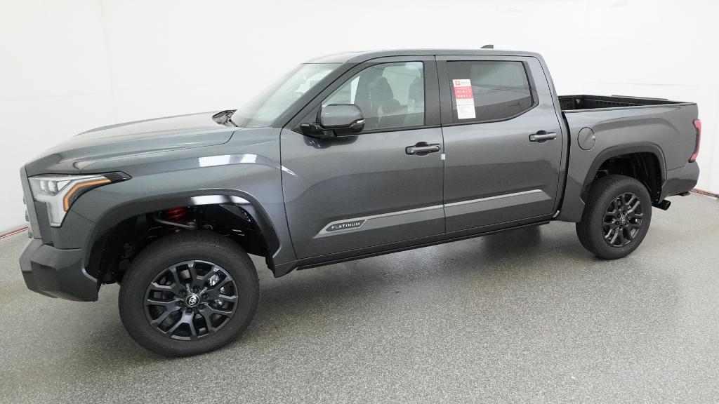 New 2026 Magnetic Gray Metallic Toyota  Platinum image 6