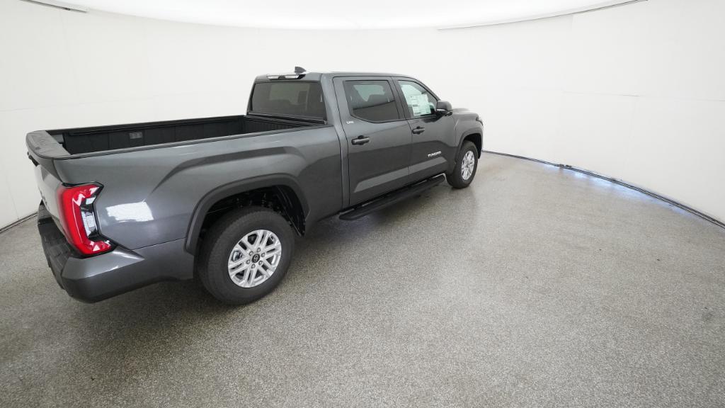 2026 Toyota Tundra SR5 CrewMax photo 3