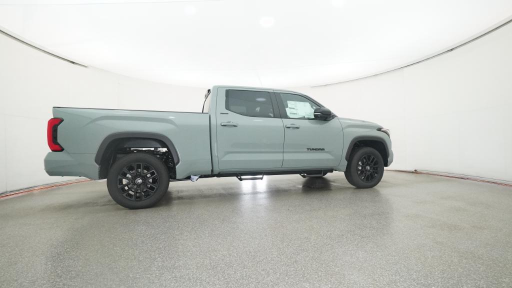 2026 Toyota Tundra Limited CrewMax photo 19