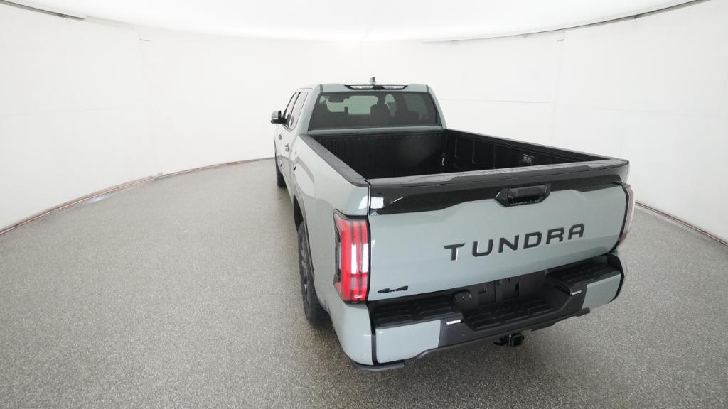 New 2026 Toyota Tundra Platinum 4D CrewMax Grade