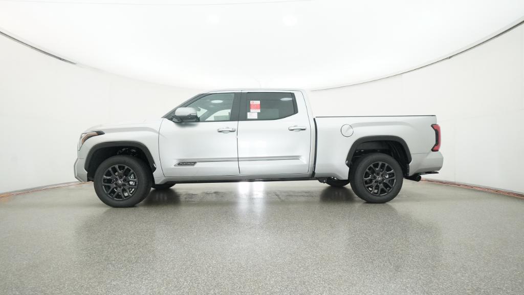 2026 Toyota Tundra Platinum - Photo 18