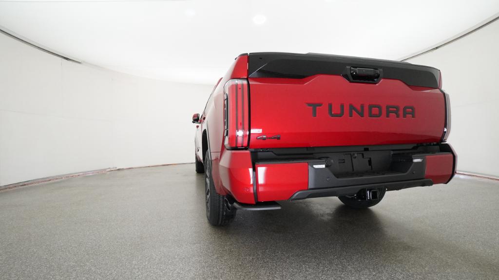 New 2026 Toyota Tundra Platinum 4D CrewMax Grade