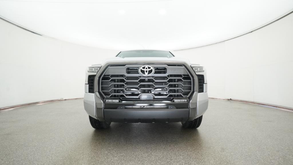 2026 Toyota Tundra Platinum - Photo 17