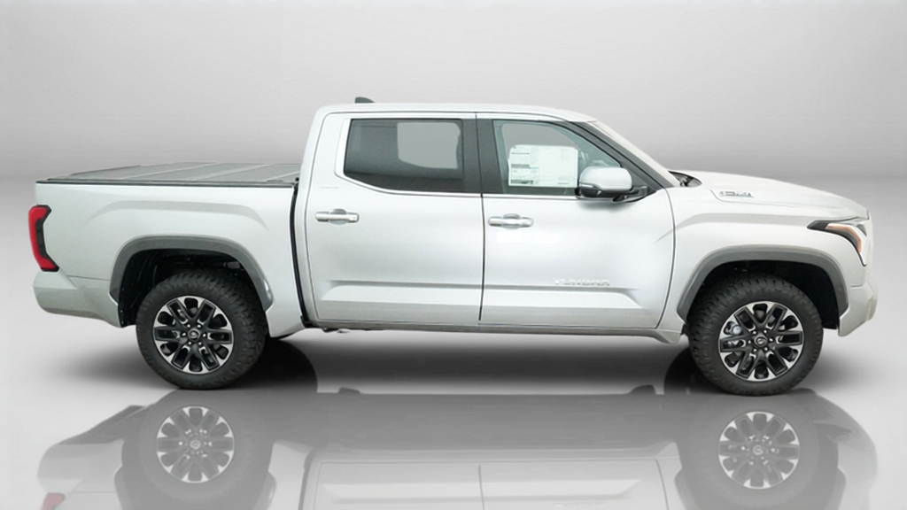 2026 Toyota Tundra Limited - Photo 7