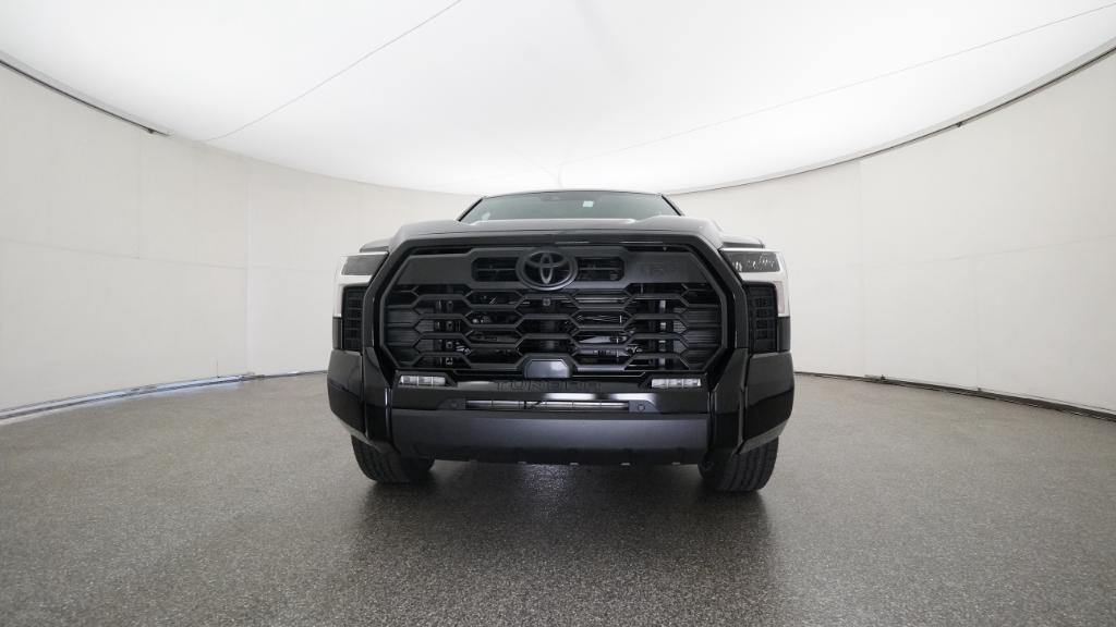 2026 Toyota Tundra Limited CrewMax photo 3