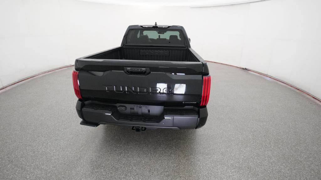 2026 Toyota Tundra Limited CrewMax photo 18
