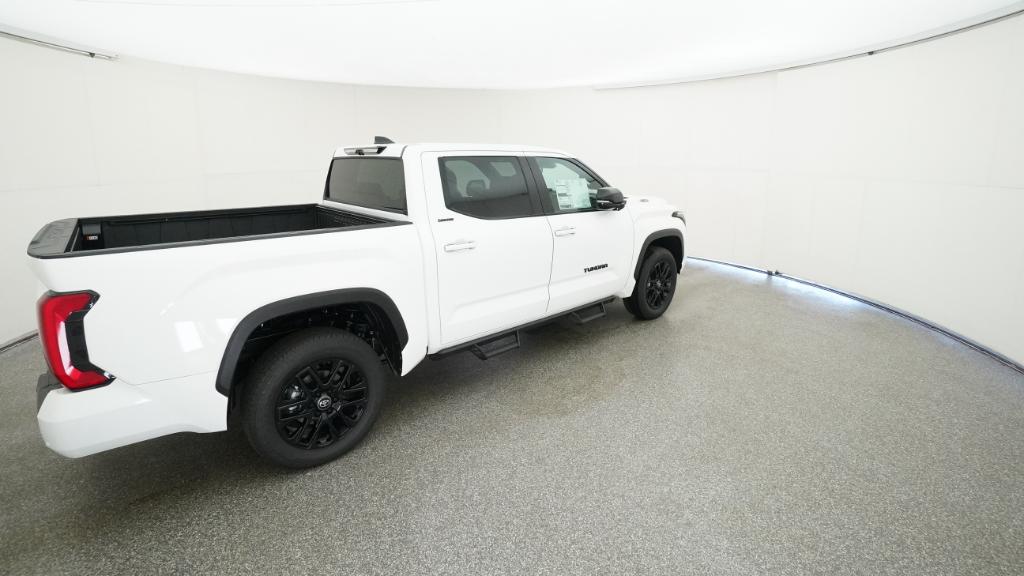 2026 Toyota Tundra Limited CrewMax photo 18
