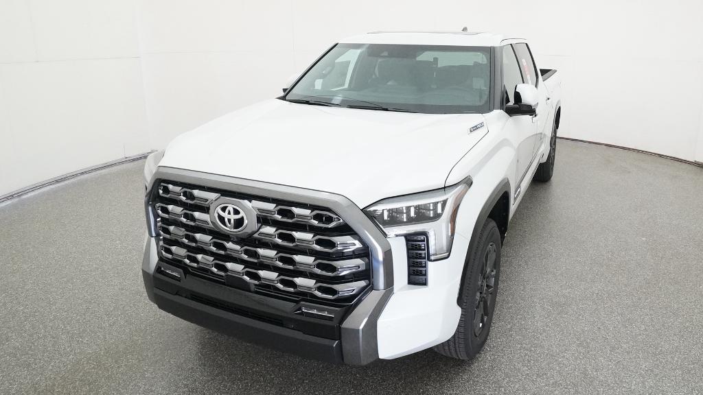 New 2026 Wind Chill Pearl <sup>1</sup> Toyota Tundra Platinum image 40