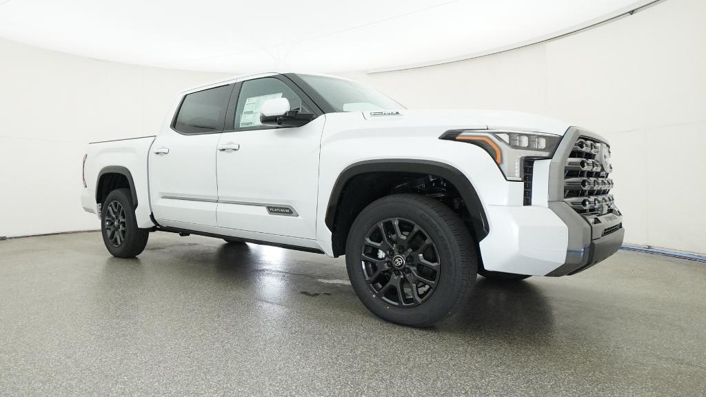 New 2026 Wind Chill Pearl <sup>1</sup> Toyota Tundra Platinum image 34