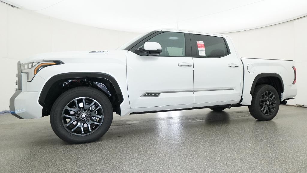 New 2026 Wind Chill Pearl <sup>1</sup> Toyota Tundra Platinum image 42