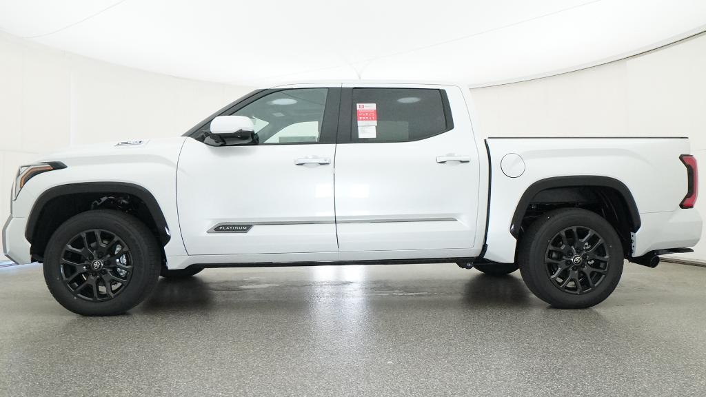 New 2026 Wind Chill Pearl <sup>1</sup> Toyota Tundra Platinum image 23