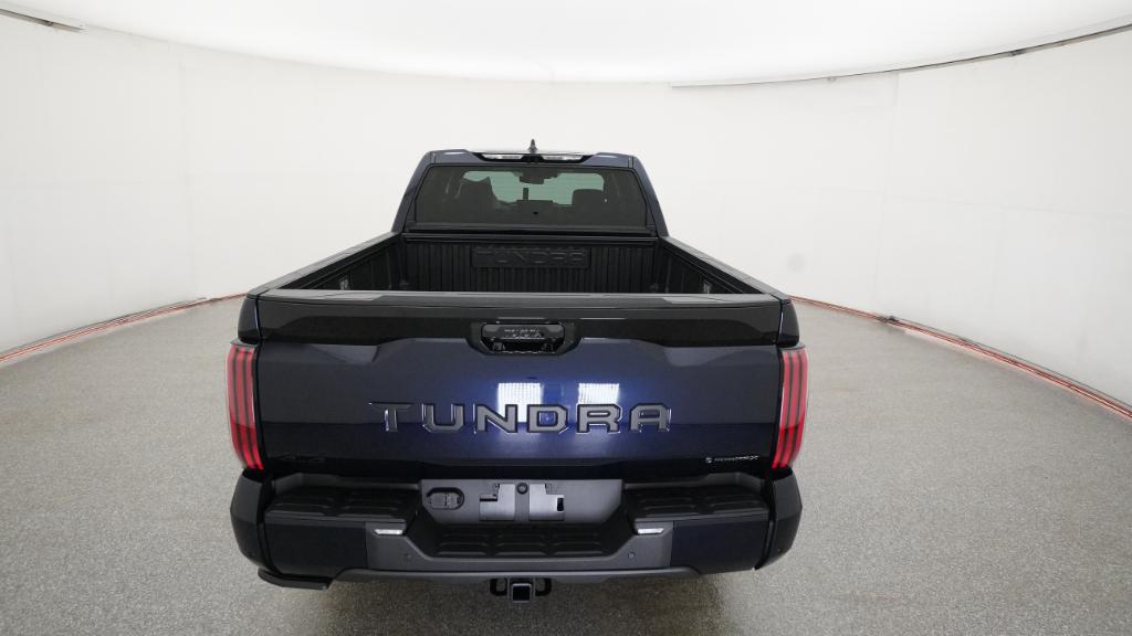 2026 Toyota Tundra Platinum CrewMax photo 18
