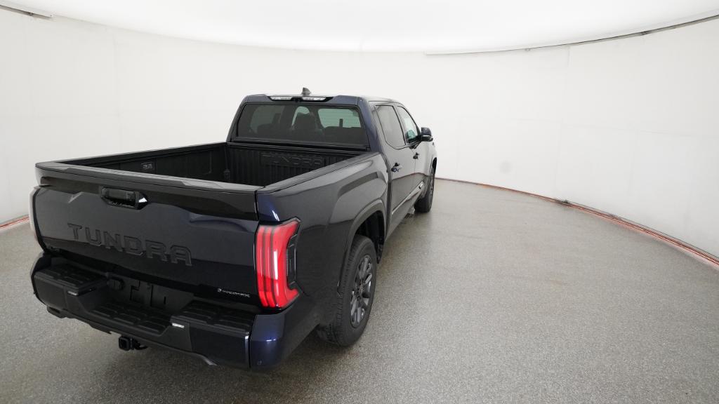 2026 Toyota Tundra Platinum CrewMax photo 19