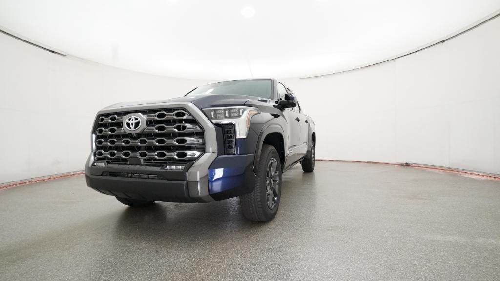 2026 Toyota Tundra Platinum CrewMax photo 4