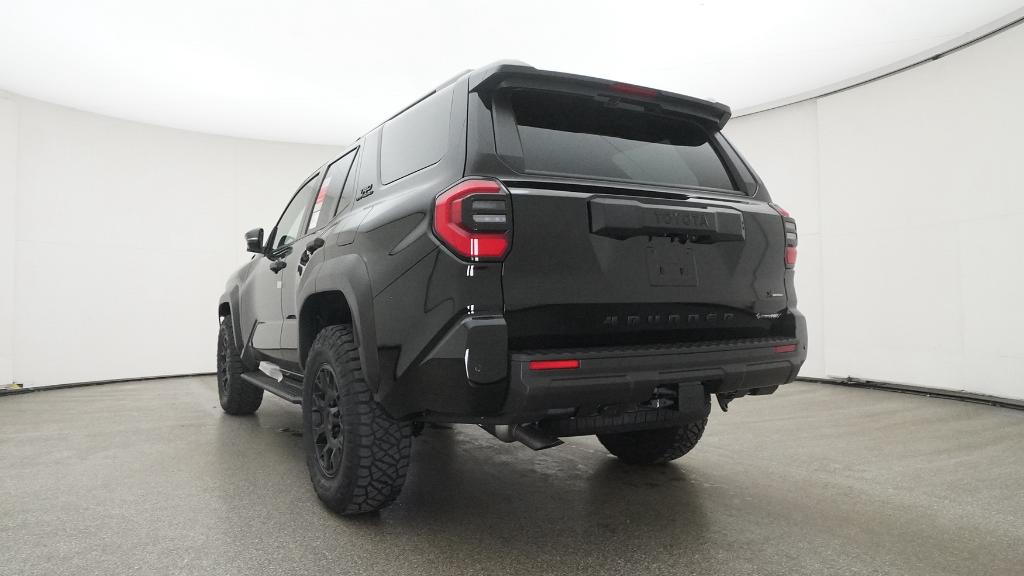 2025 Toyota 4Runner TRD Off-Road photo 9