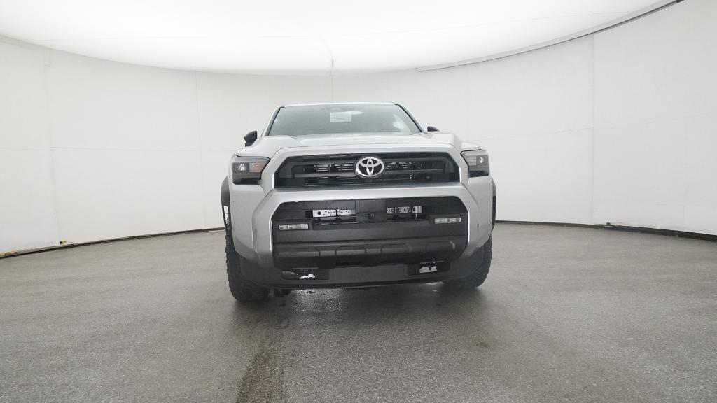 2025 Toyota 4Runner SR5 photo 3
