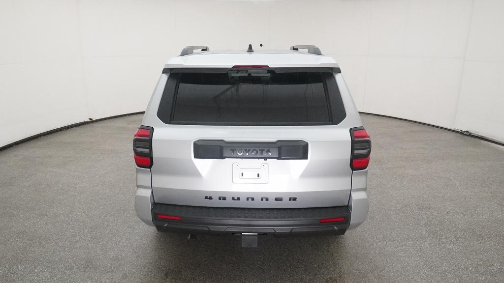 2025 Toyota 4Runner SR5 photo 18