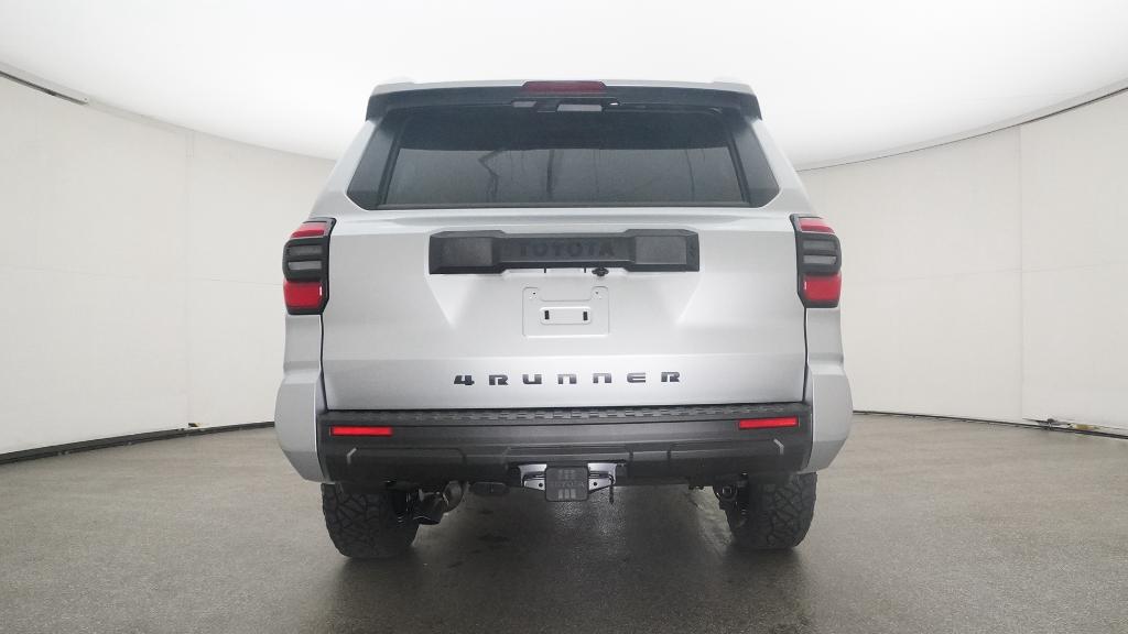 2025 Toyota 4Runner SR5 photo 17