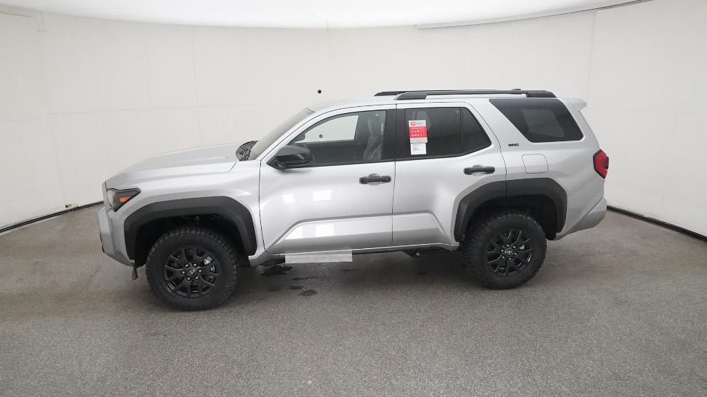 2025 Toyota 4Runner SR5 photo 9