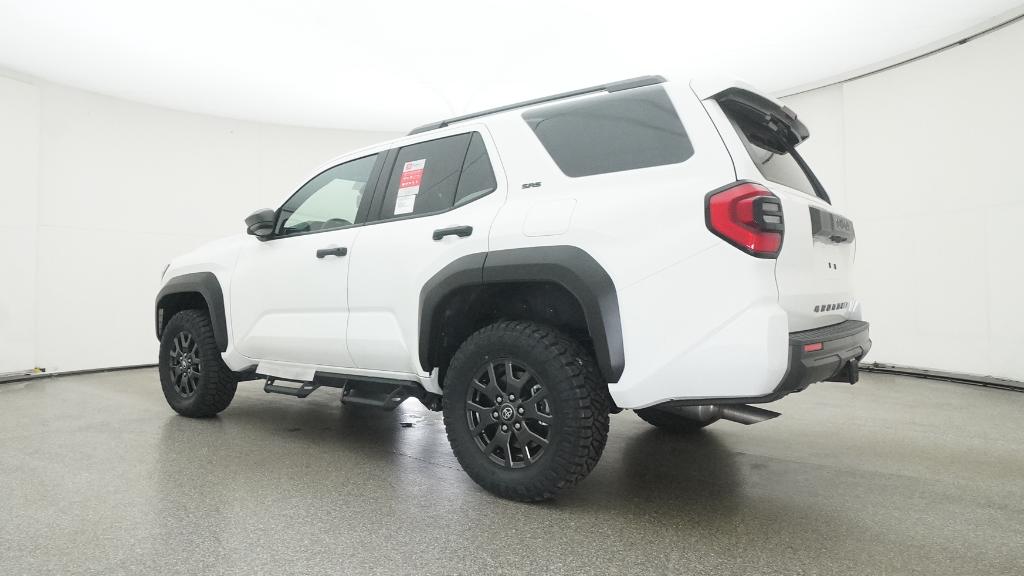 2025 Toyota 4Runner SR5 photo 14