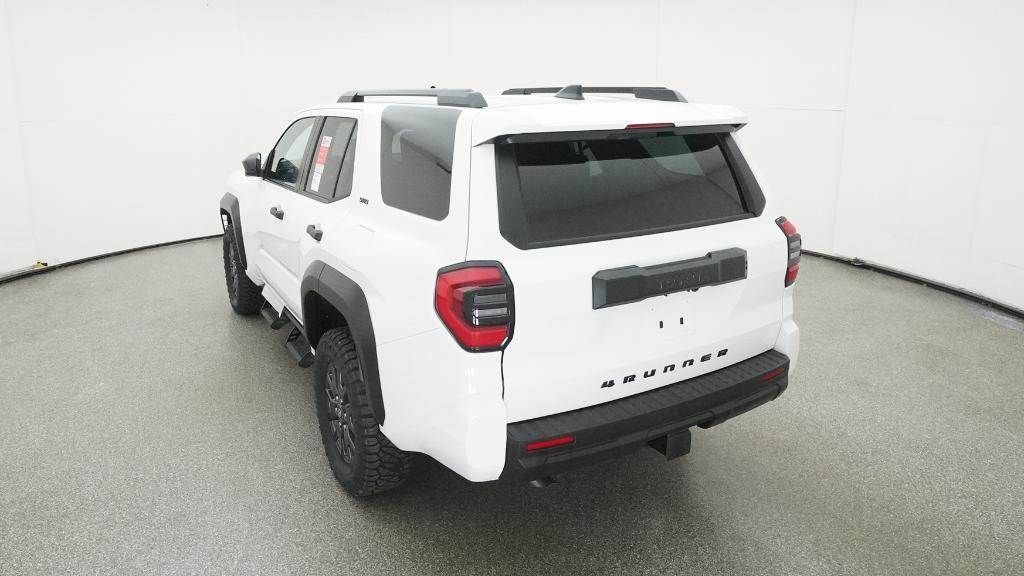 2025 Toyota 4Runner SR5 photo 16