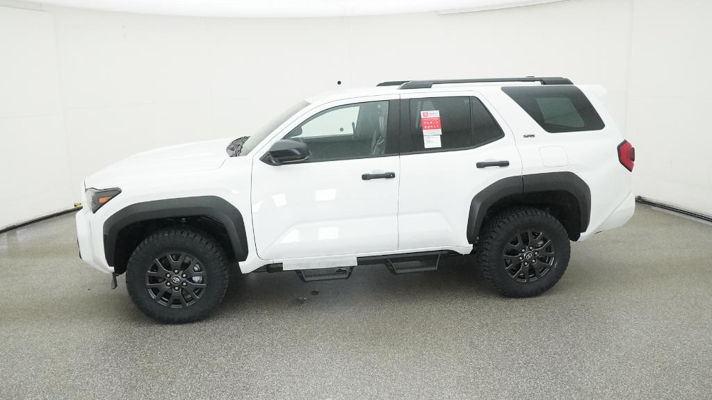 2025 Toyota 4Runner SR5 photo 9