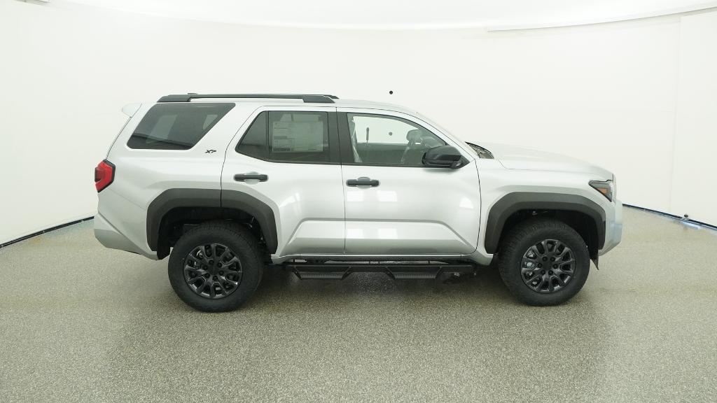 2026 Toyota 4Runner SR5 - Photo 41