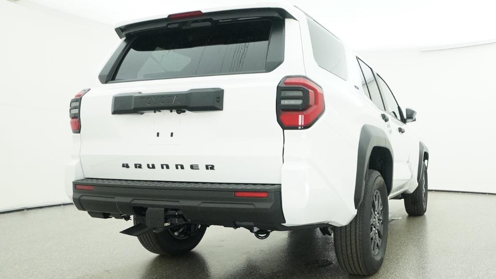 New 2026 Ice Cap Toyota  SR5 image 5