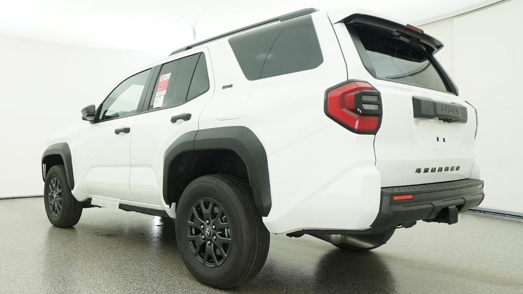 2026 Toyota 4Runner SR5 SUV Slide 22