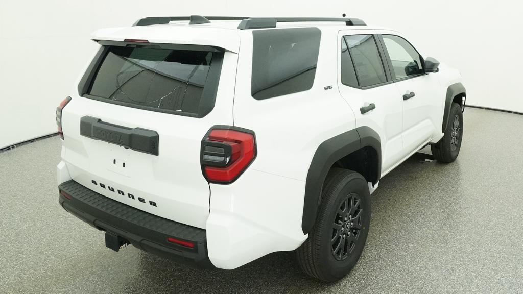 2026 Toyota 4Runner SR5 SUV Slide 9