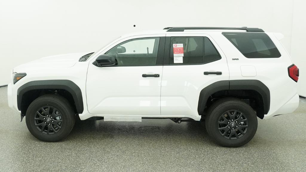 2026 Toyota 4Runner SR5 SUV Slide 4