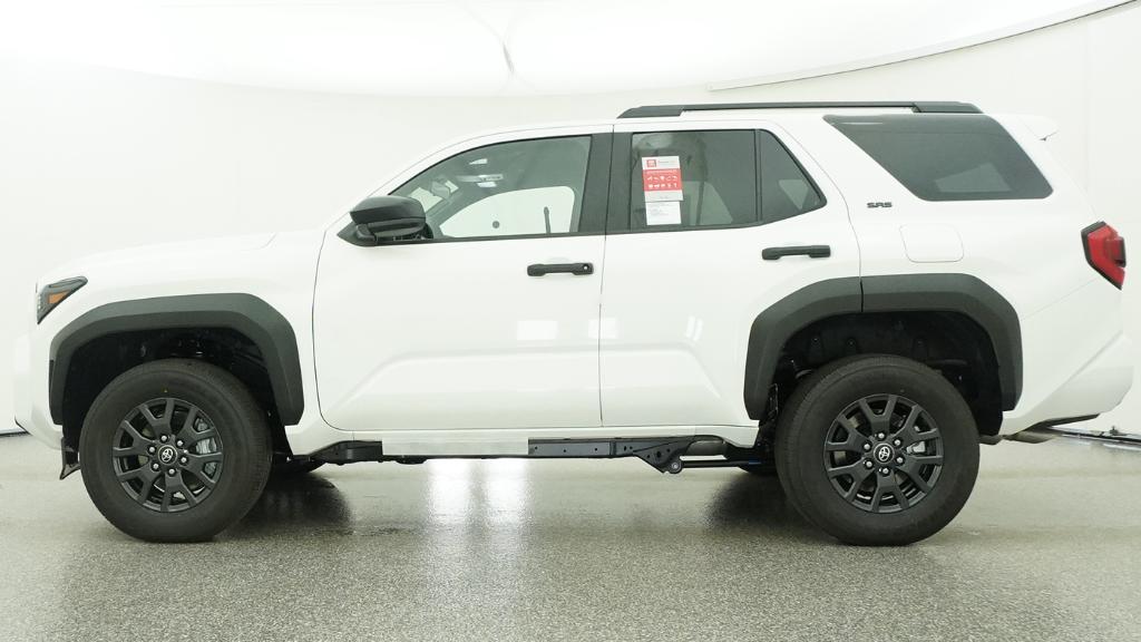 2026 Toyota 4Runner SR5 SUV Slide 20