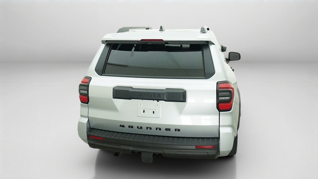 2026 Toyota 4Runner SR5 SUV Slide 8