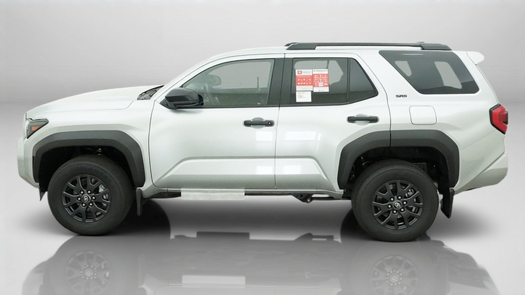 2026 Toyota 4Runner SR5 SUV Slide 4