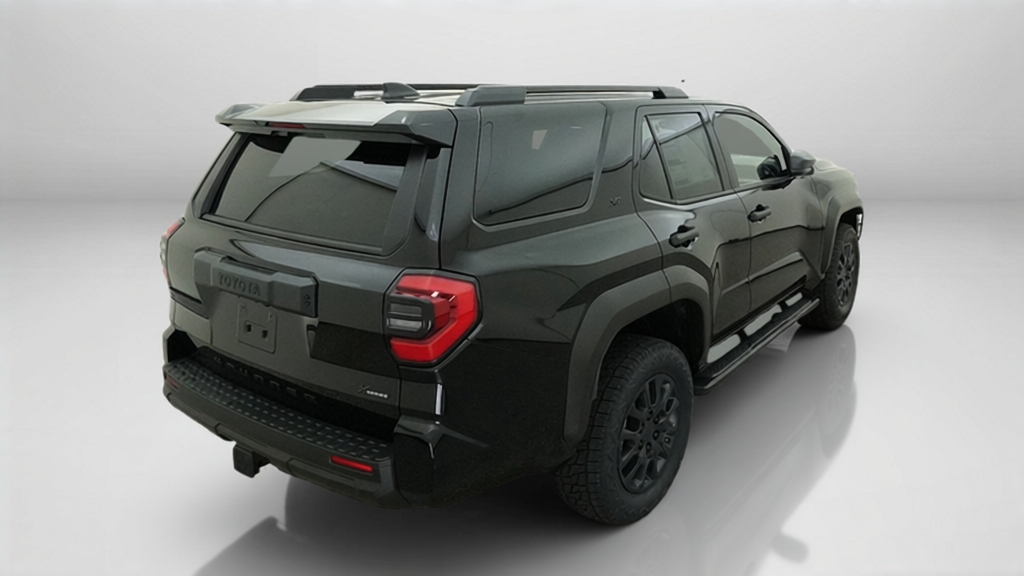 2026 Toyota 4Runner SR5 SUV Slide 9