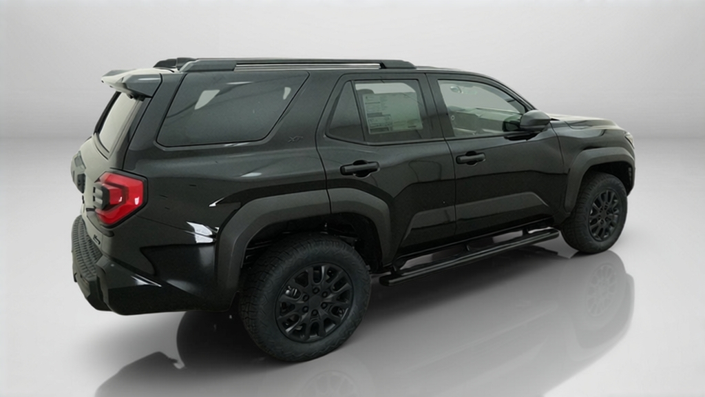 2026 Toyota 4Runner SR5 SUV Slide 10
