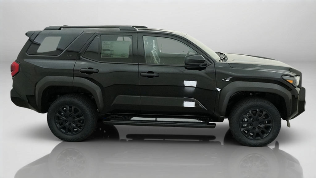 2026 Toyota 4Runner SR5 SUV Slide 12