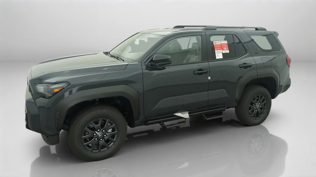 2026 Toyota 4Runner SR5 SUV Slide 3