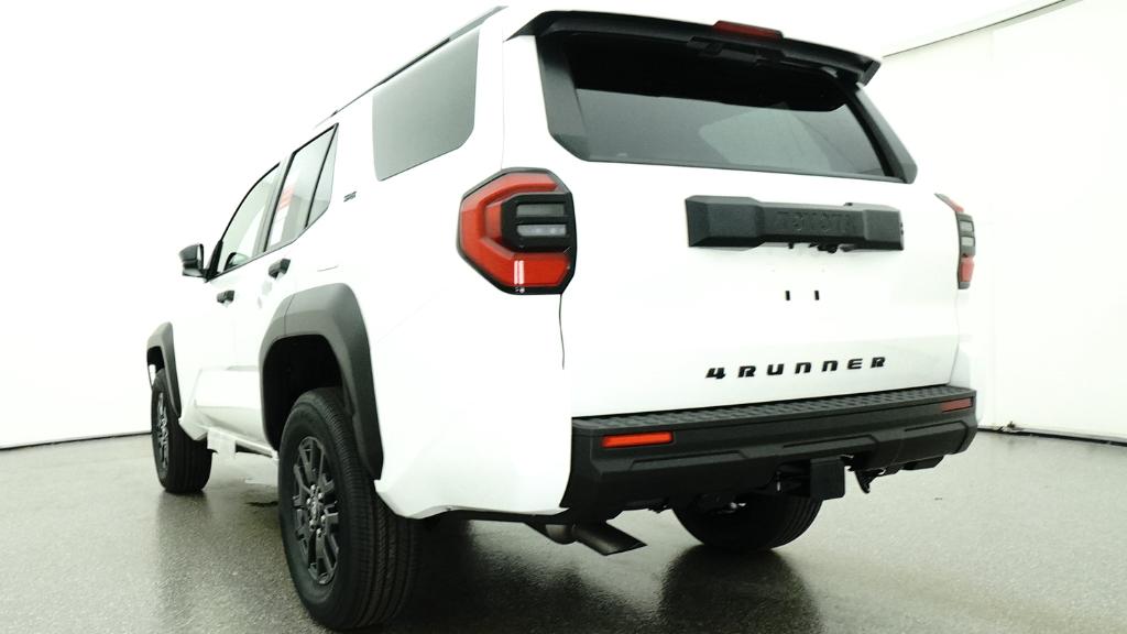 New 2026 Ice Cap Toyota  SR5 image 23